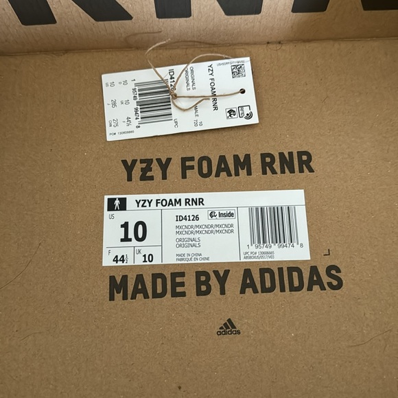 Authentic Yeezy YZY Foam Runner RNR by Adidas brand new size 10 men’s w/box main image 4